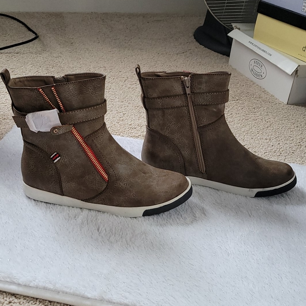 Jacobies size 8